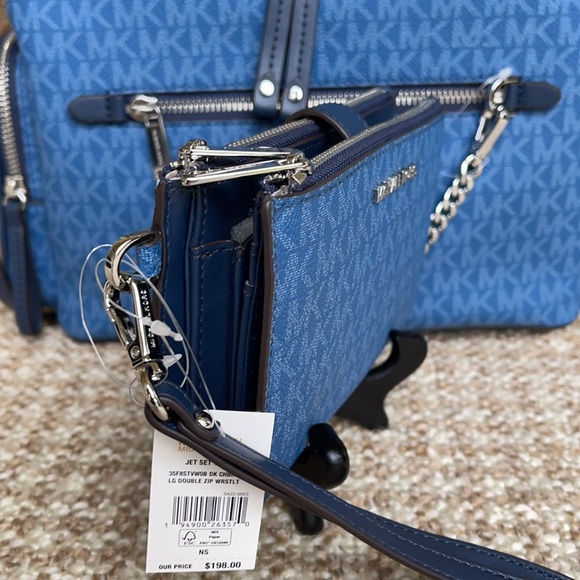 Michael Kors Jet Set Travel Lg Double Zip - Picture 6 of 16